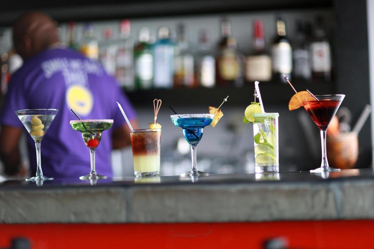 派力肯湾酒店 自由港市 外观 照片